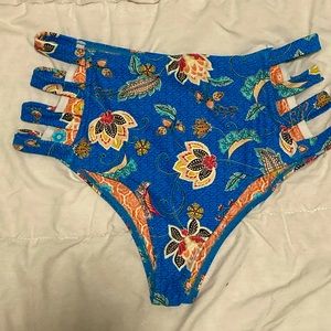 O’Neil Cutout High Waisted Swim Bottoms